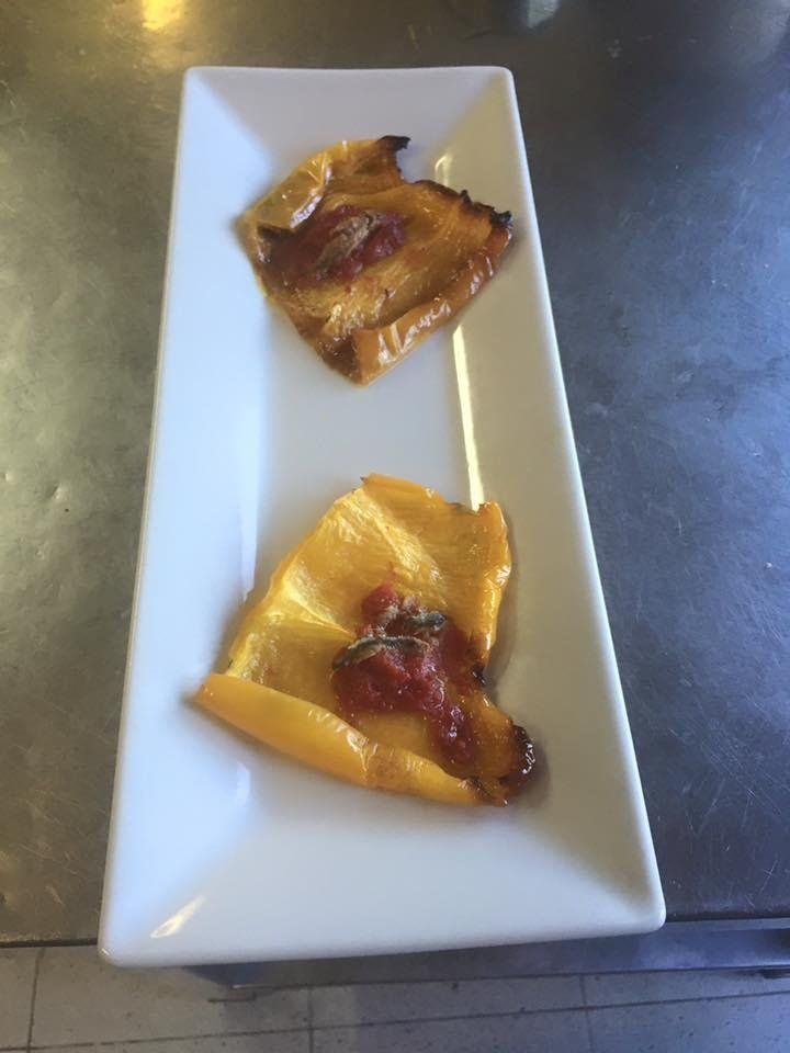 Peperoni con acciughe