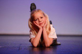 dance performer example 5