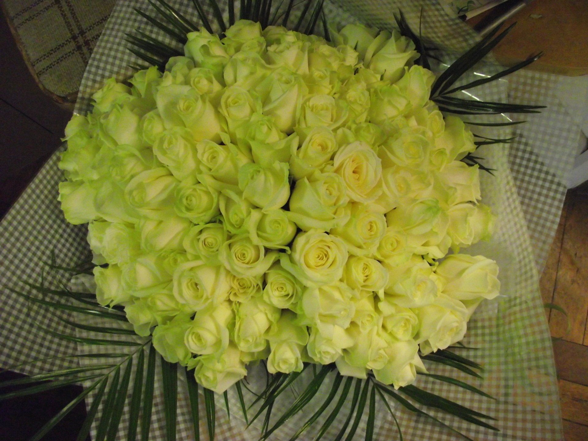 yellow roses bouquet