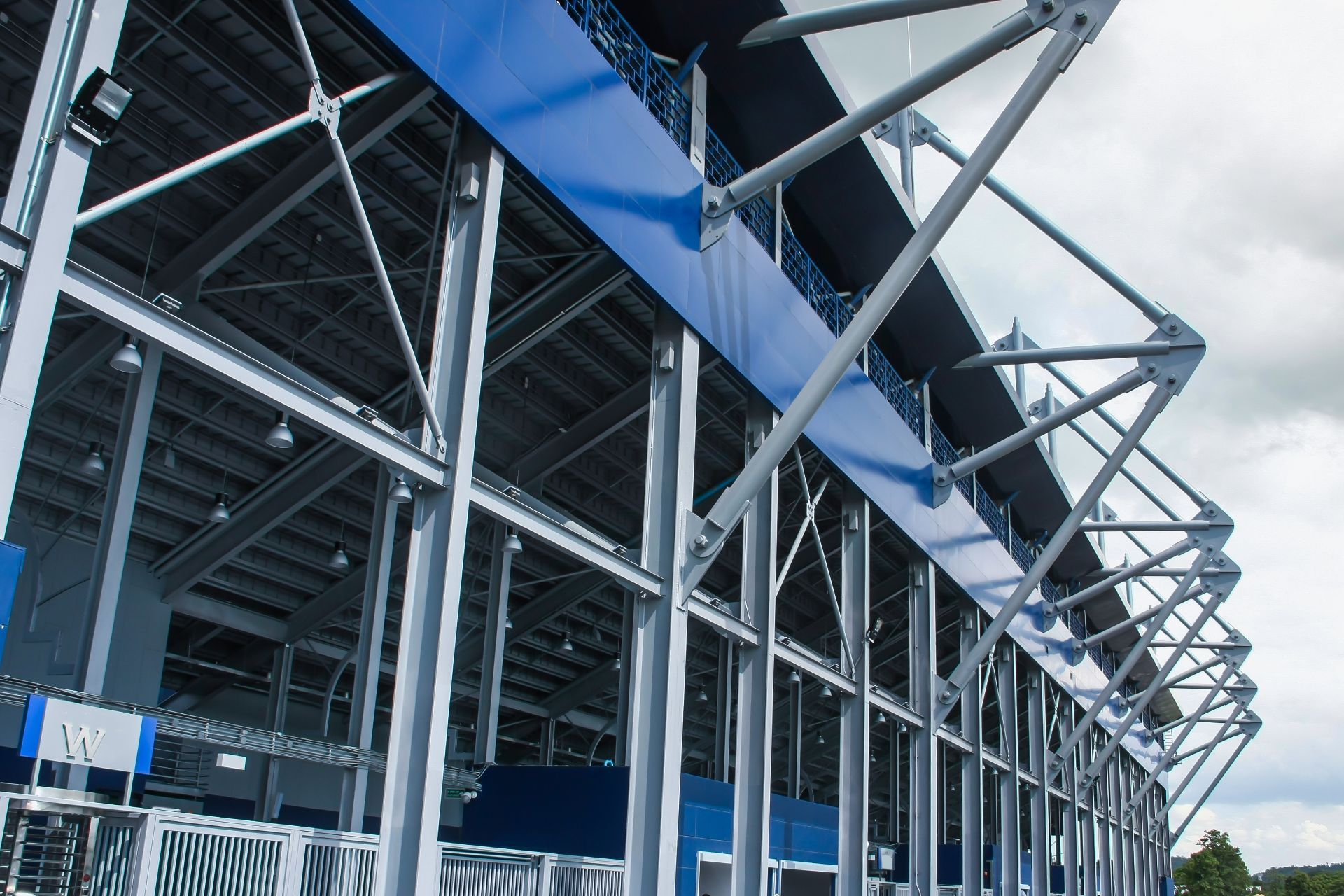 steel commercial roofing