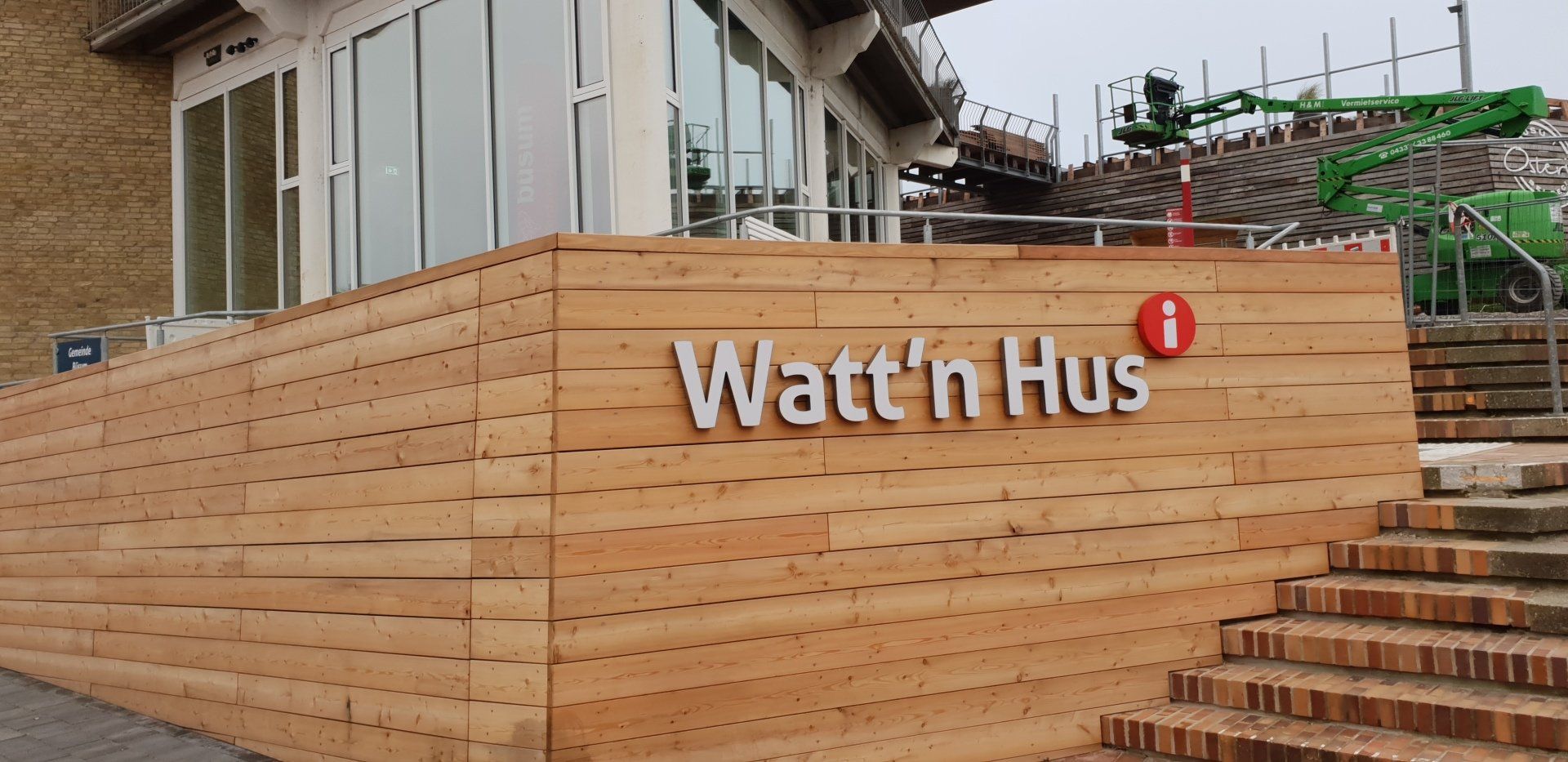Holzwand Ansicht Watt´n Hus
