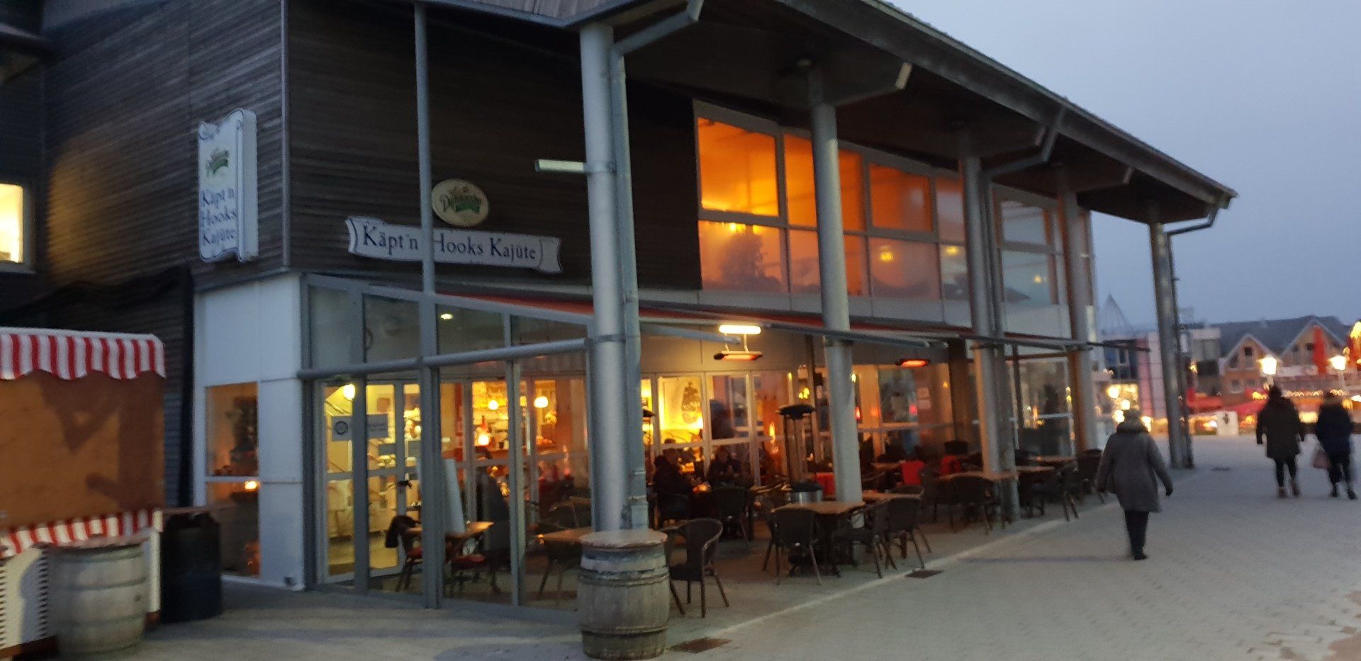Sicht Haupteingang ERLEBNISBAD PIRATEN MEER BÜSUM
