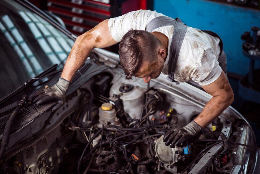 Car and vehicle servicing