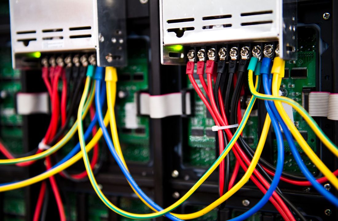connessioni elettriche