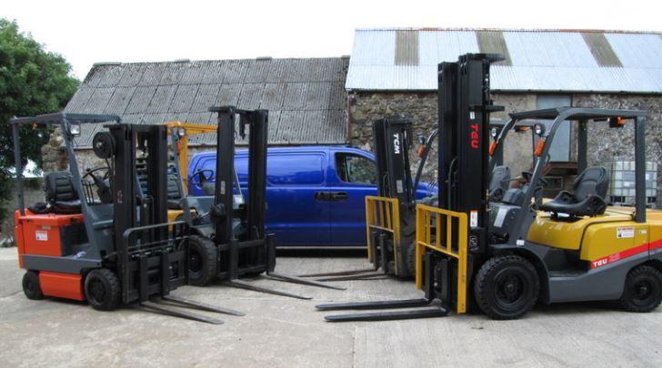 Forklift types