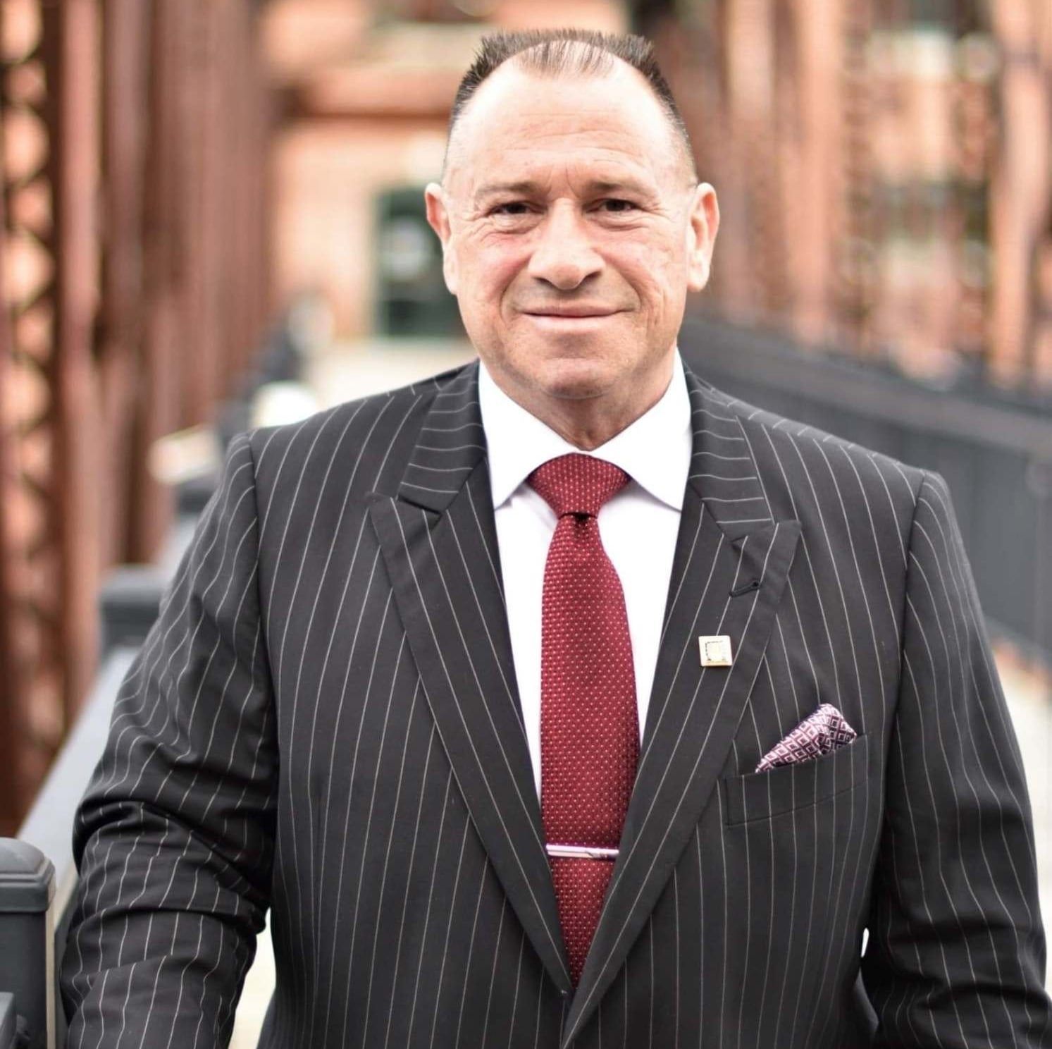 funeral director robert mcintosh