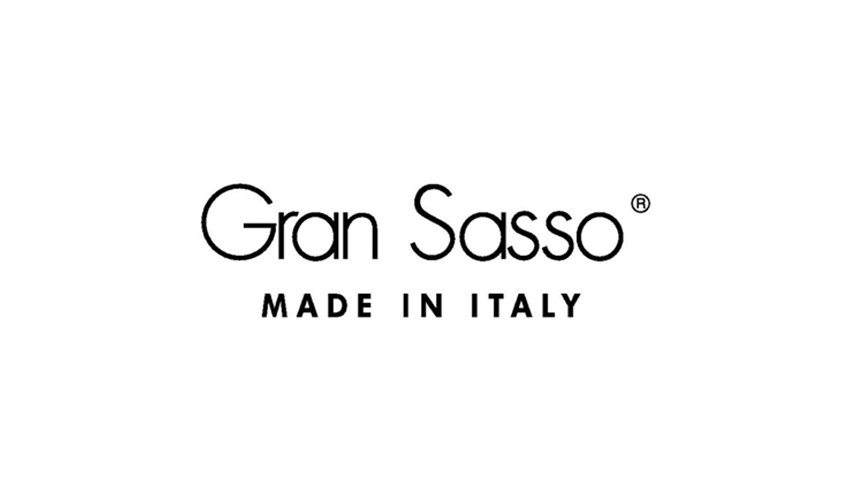 Il logo gran sasso è made in italy.