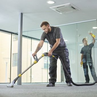 carpet cleaners at work