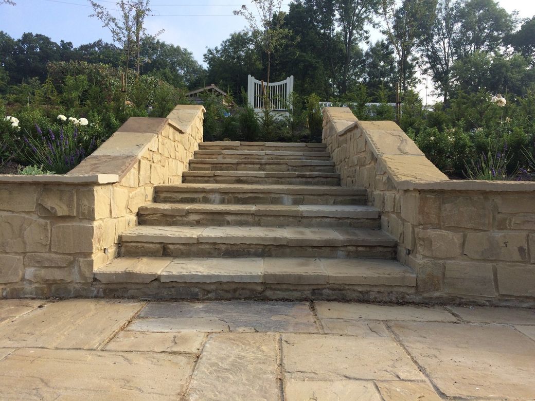 Pond restoration and hard landscaping project