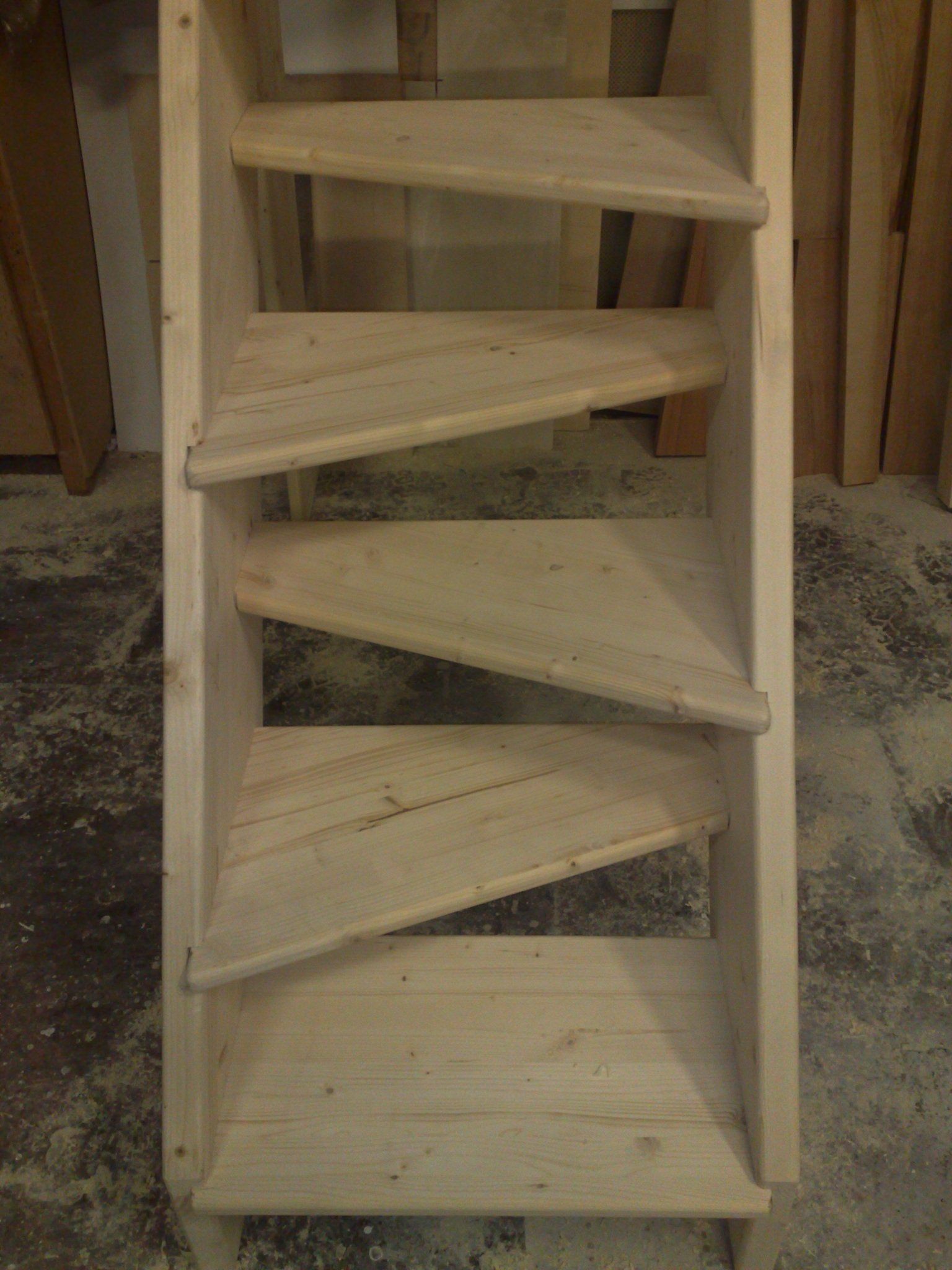 scale su misura in legno