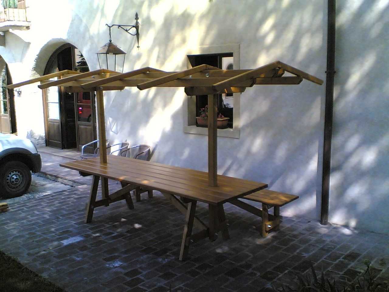 tavolo dehor in legno