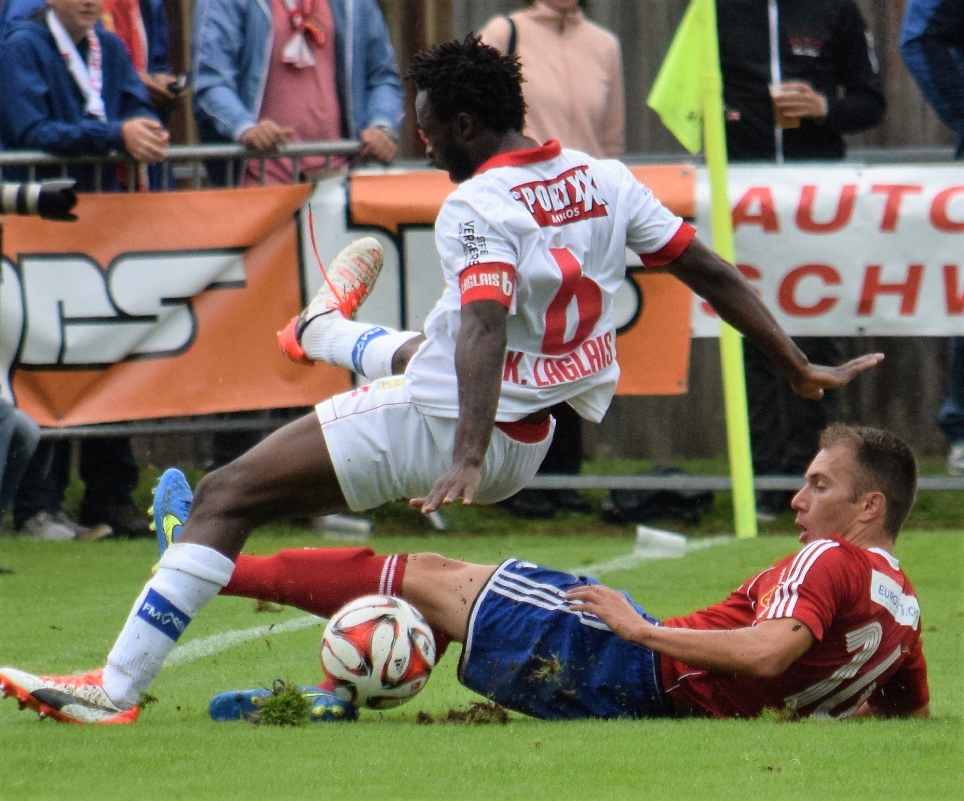 Fussball Zweikampf