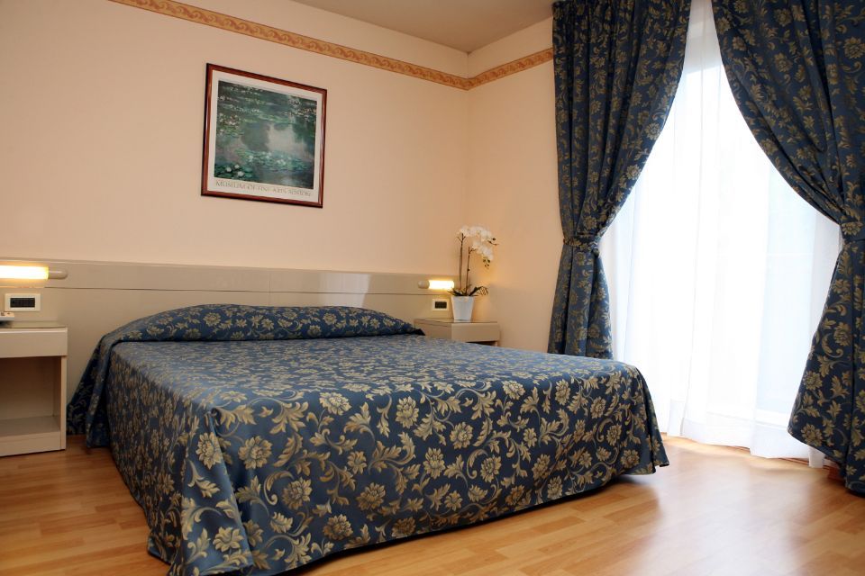 Doppelzimmer mit Kingsizebett
