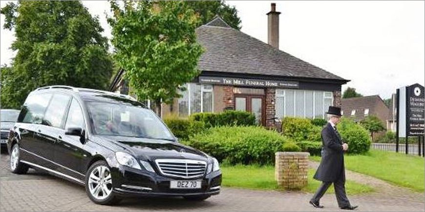 For flawless funeral services, call 0141 424 0300 A funeral cortege being paced past the Mill Funeral Home
