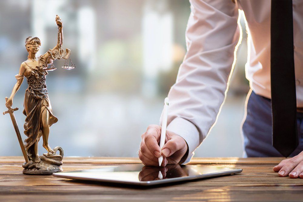 Legal Assistant Writing — Chicago, IL — Chase and Werner, Ltd. Legal Assistant Writing — Chicago, IL — Chase and Werner, Ltd.