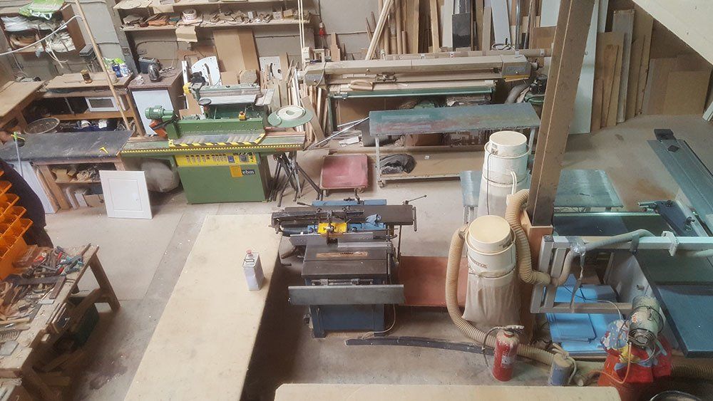 work station with tools