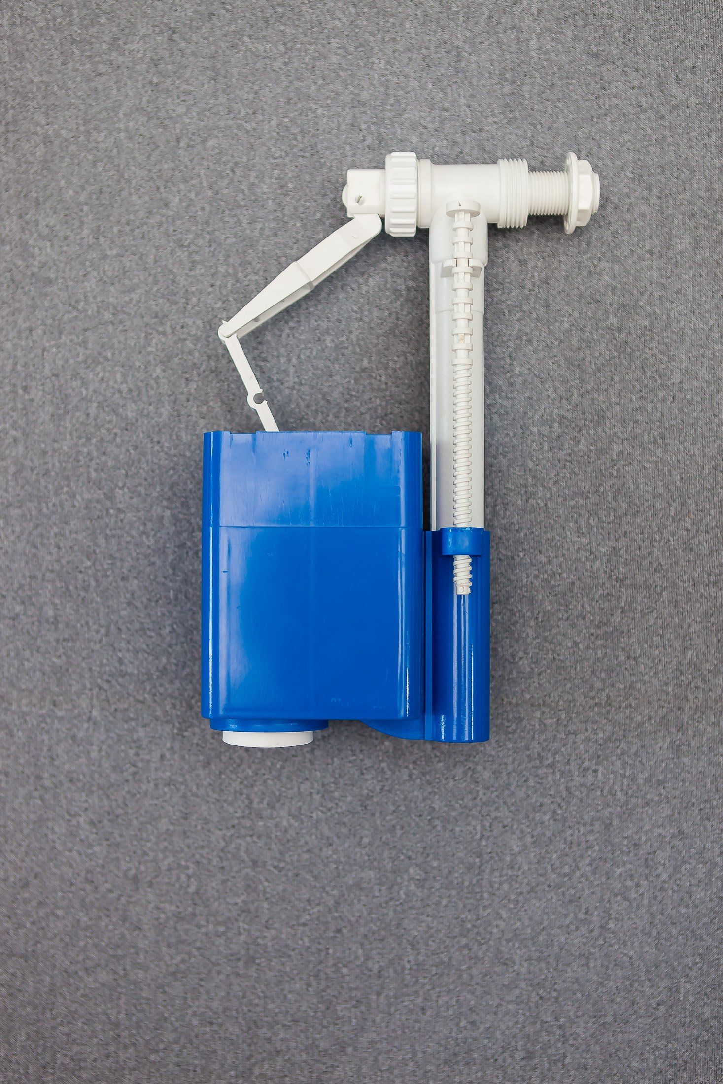 meccanismo di scarico per bagno