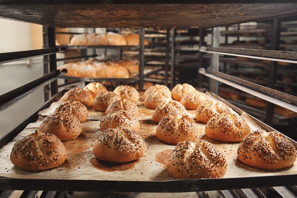 Baking tray with tasty buns