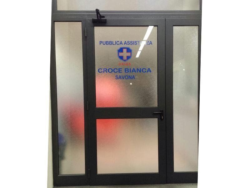 Logo croce bianca