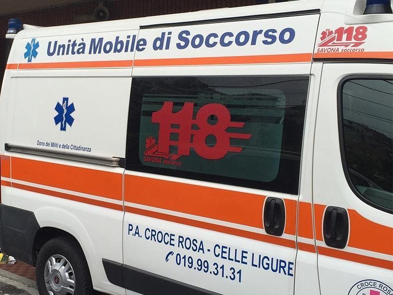 Un'ambulanza