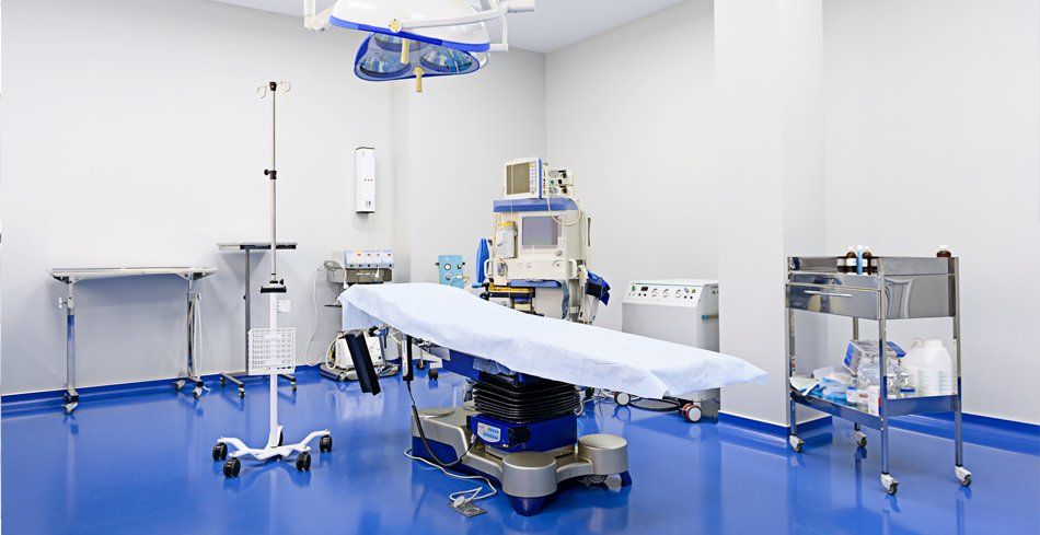 Kidney transplant — Operating room in Modesto, CA Kidney transplant — Operating room in Modesto, CA