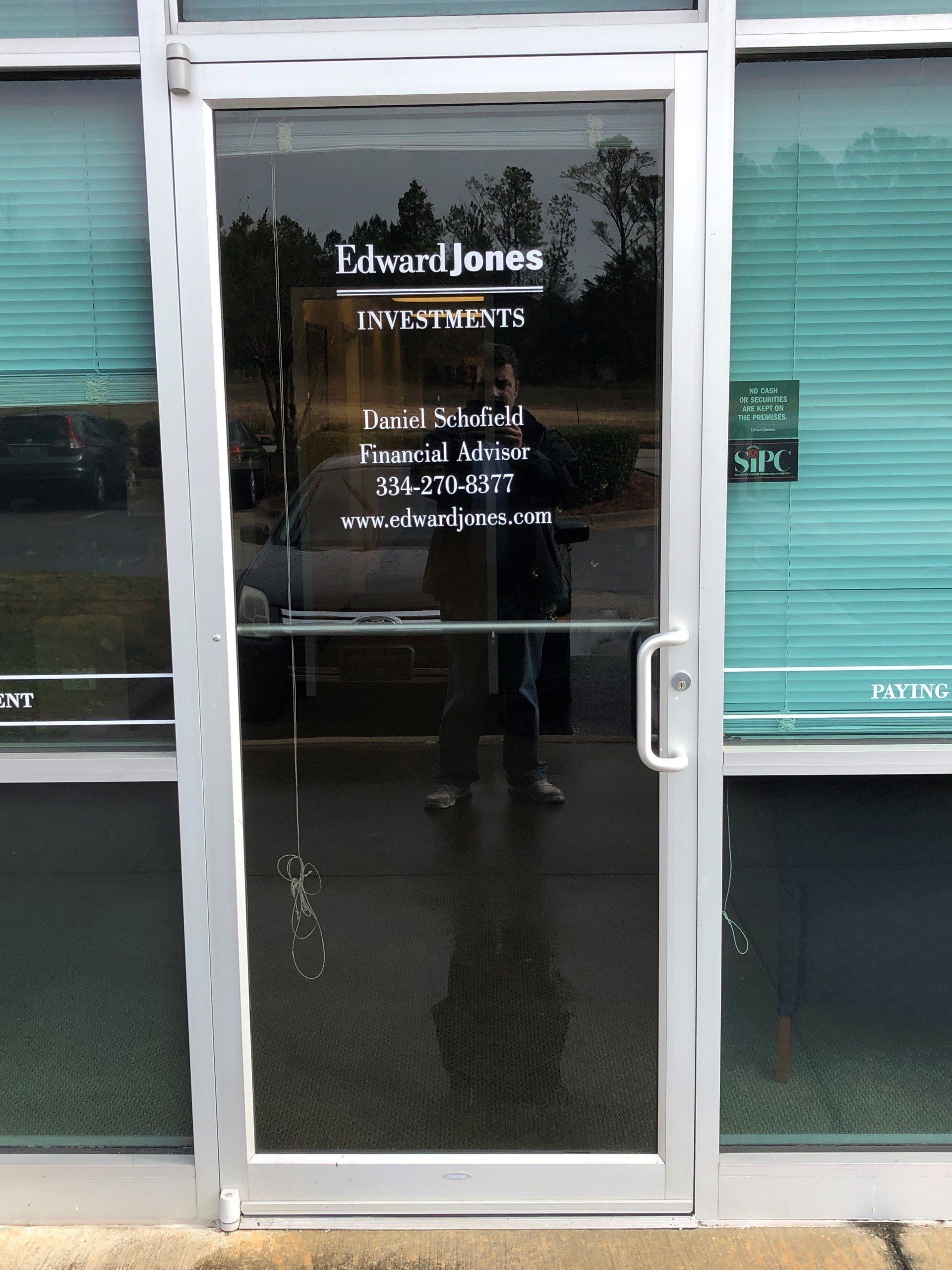 Tint removal and replacement - Business tinting service in Montgomery, AL