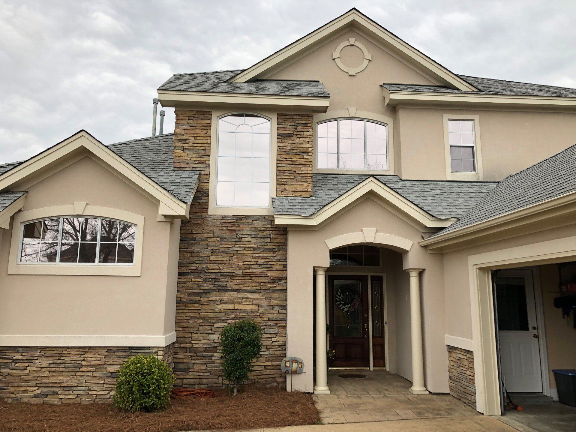 Home windows tinted to block heat in Deer Creek AL - Residential tinting in Deer Creek, Alabama