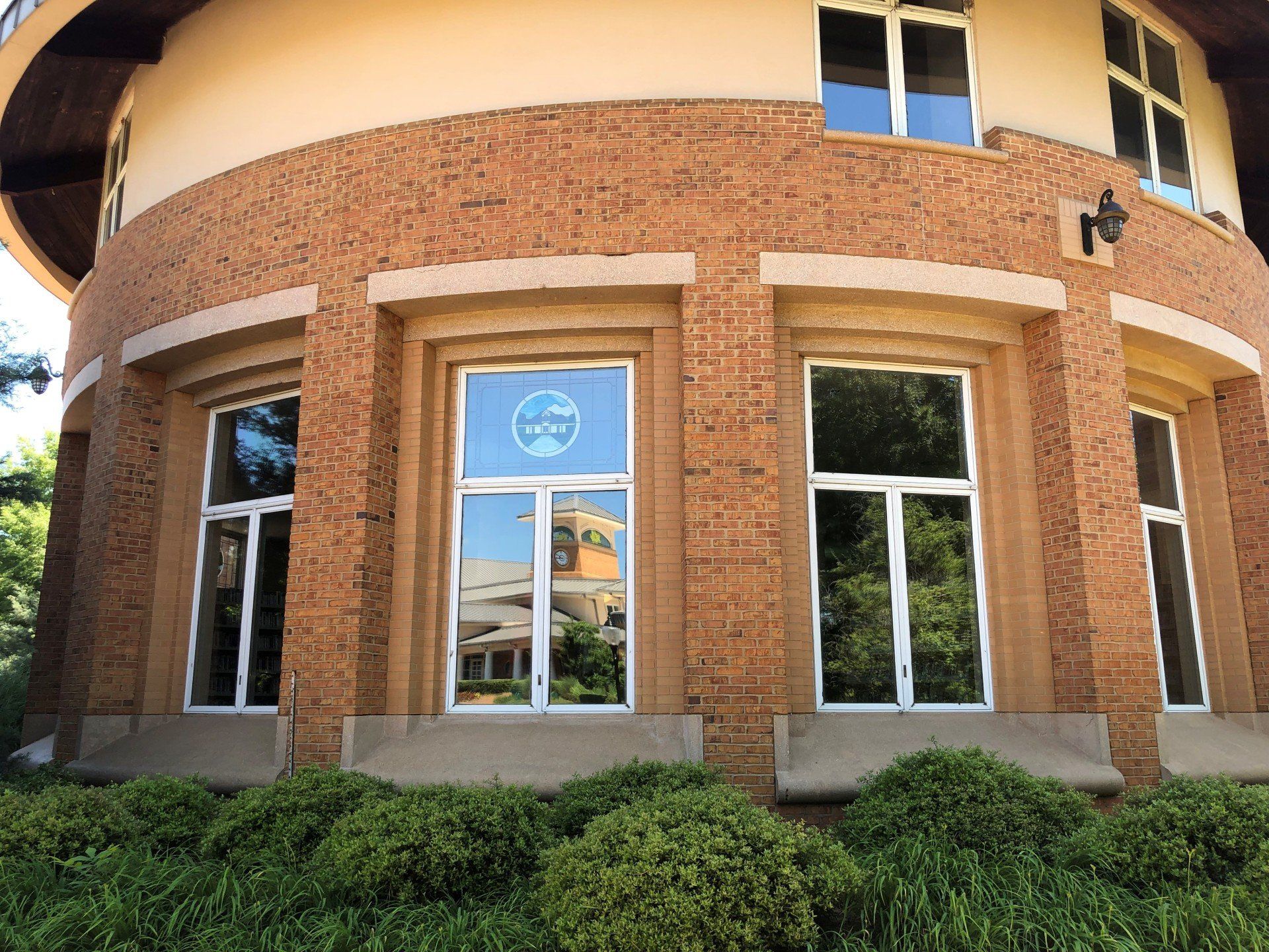Professional spf tint installed to architectural windows blocking heat/glare/UV Sun Fde