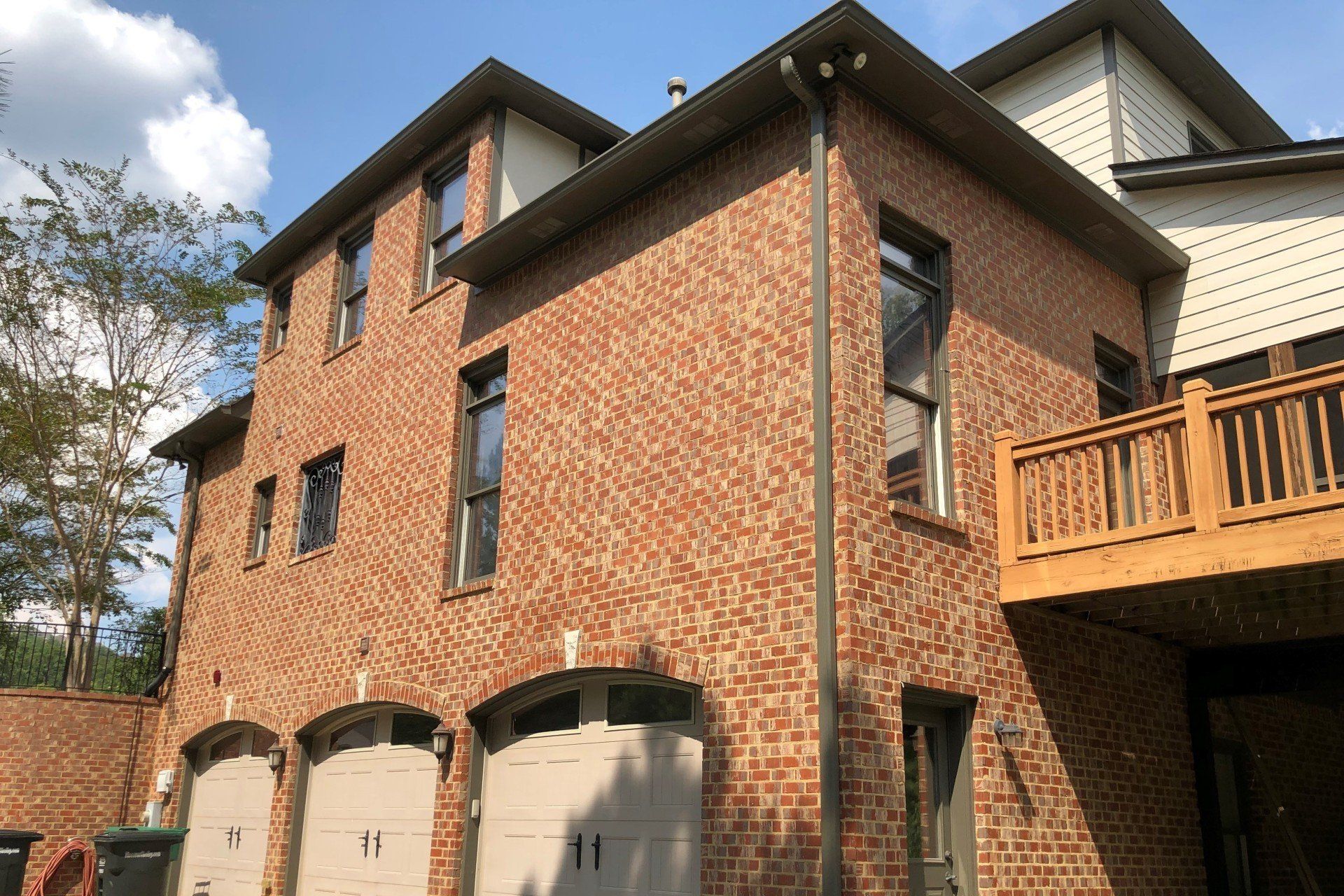 Home window tinting service installation in Birmingham Alabama - Residential tint installed on 9.13.2019 in Birmingham, AL