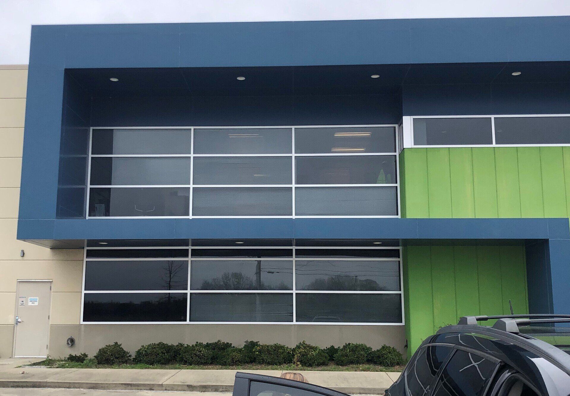 commercial tinting service in AL - Maximum Heat Rejection Achieved at RePower in Montgomery, AL