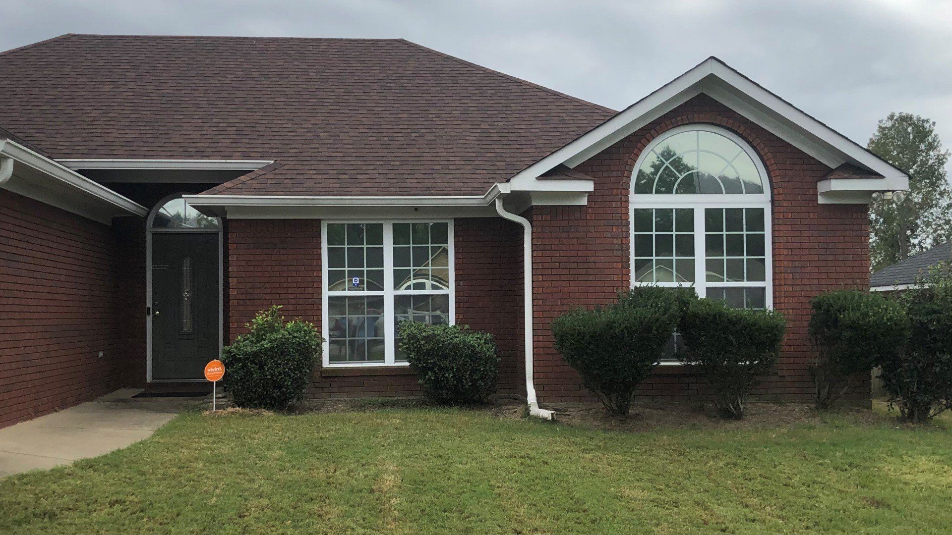 professional window tinting service Auburn-Opelika - Maximum Heat Rejection achieved along with Full Sun Fade Elimination. Phenix City AL