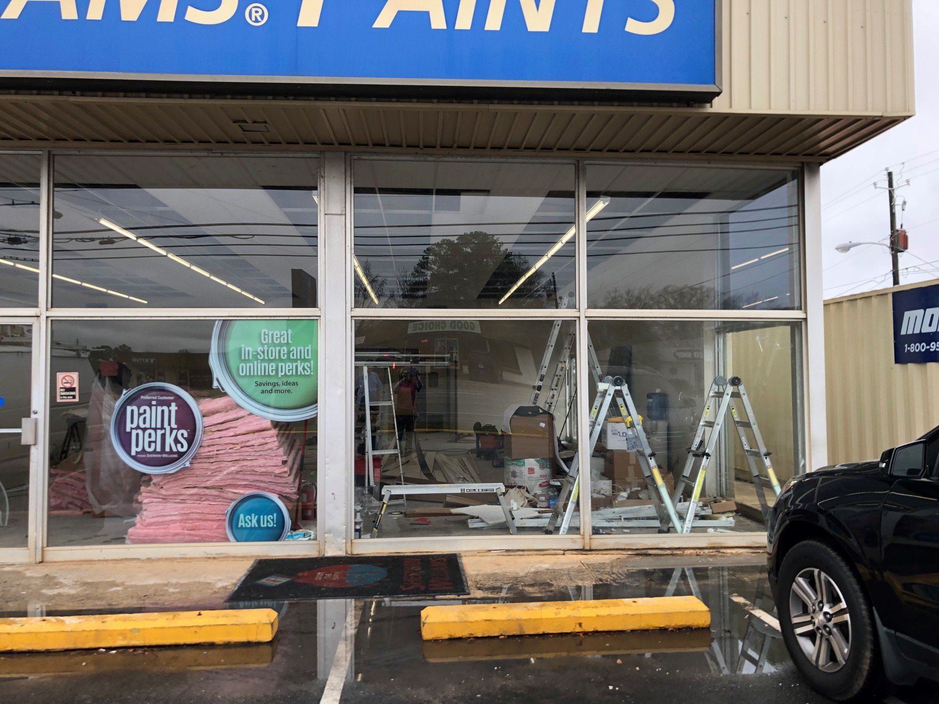 Professional tinting service in Auburn, AL - Business window tint installed in Auburn, AL