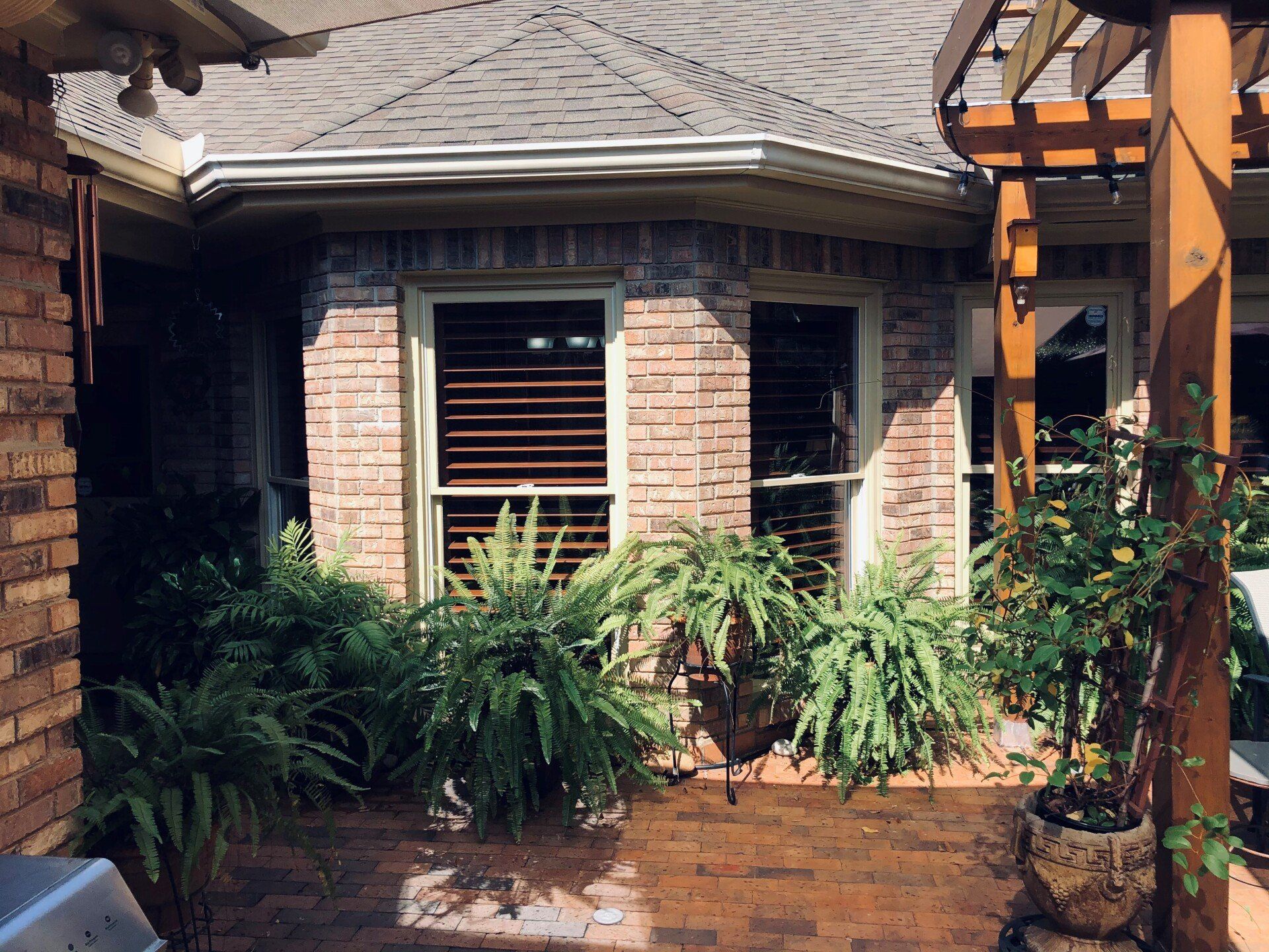 home window tinting - insulation and storm security was upgraded with maximum efficiency results gained by SPF Tint.
