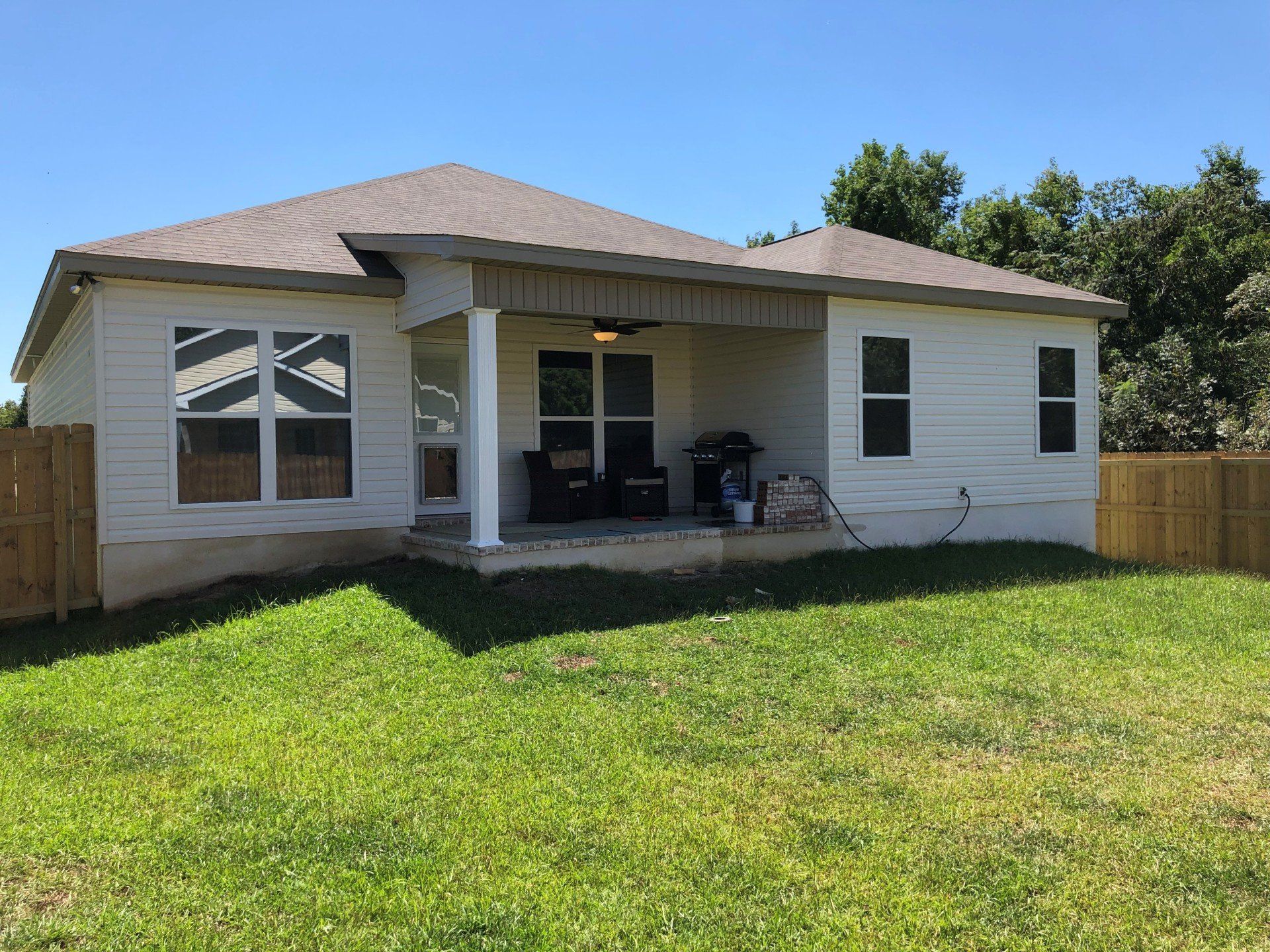 Residential Window Tinting Service in Dothan AL - Home windows tinted this Fall cutting energy cost all year