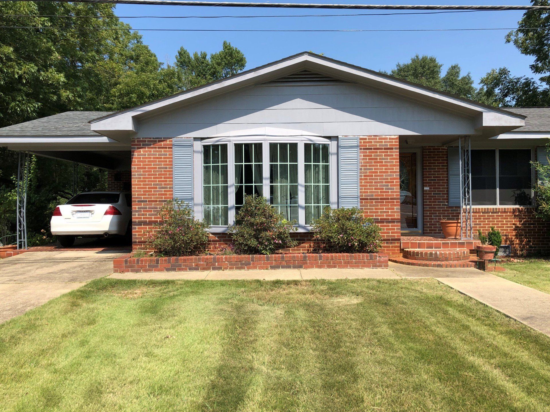 Residential Tinting in Auburn, AL - SPF Home or storefront tint in Auburn AL