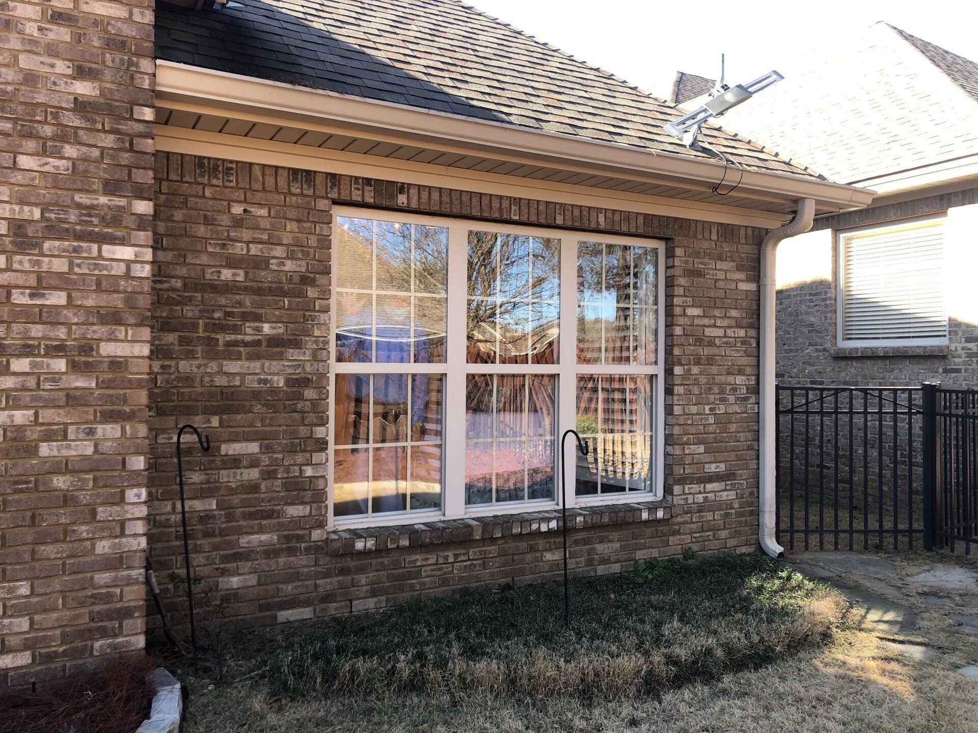 Residential Tinting in Prattville, AL - The bright light and menacing Sun was disturbing the interior room of this home in Prattville, AL