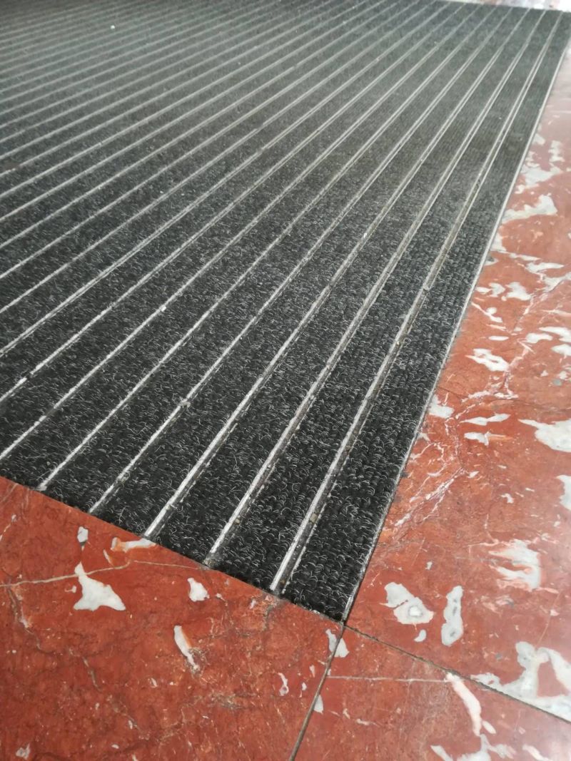 particolare di un tappeto tecnico