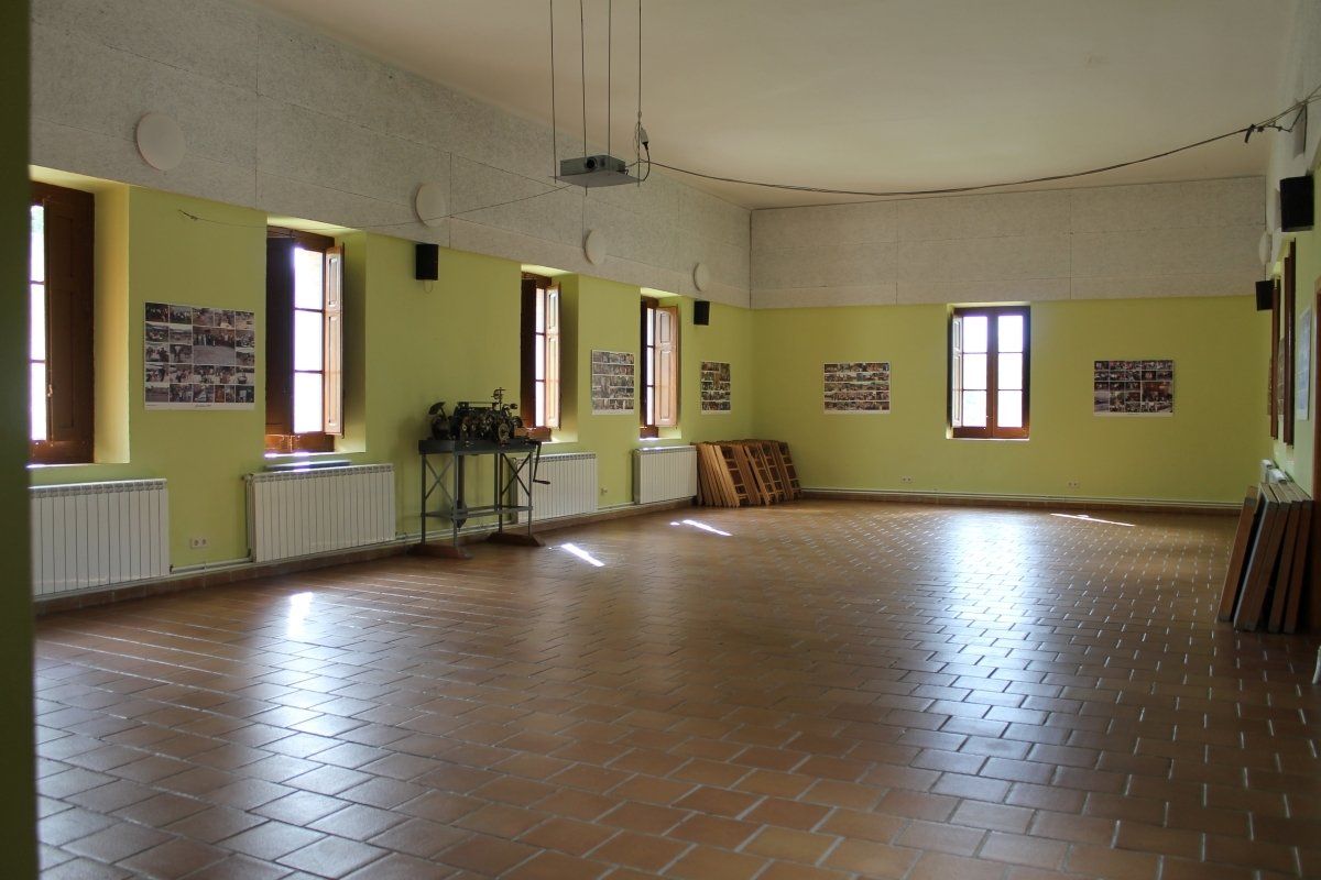 Albergue de Lumbreras (La Rioja). Sala multiusos
