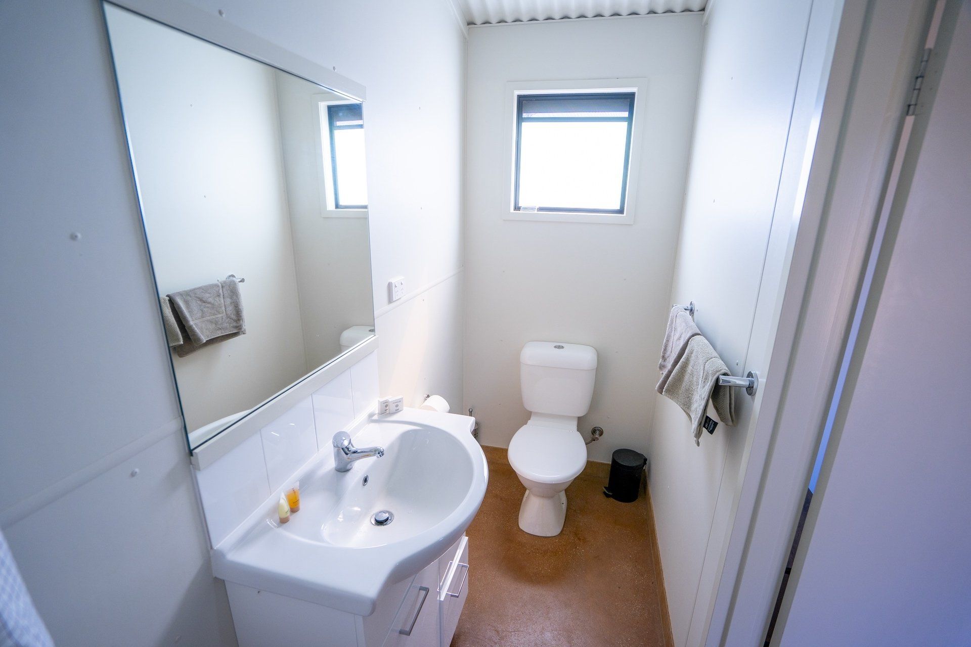 Spotless Eco Cabins