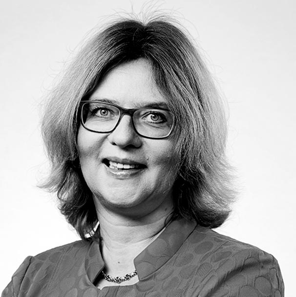 Dr. Michaela Theissen
