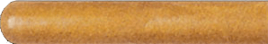 Un primo piano di un pezzo di legno su uno sfondo bianco.