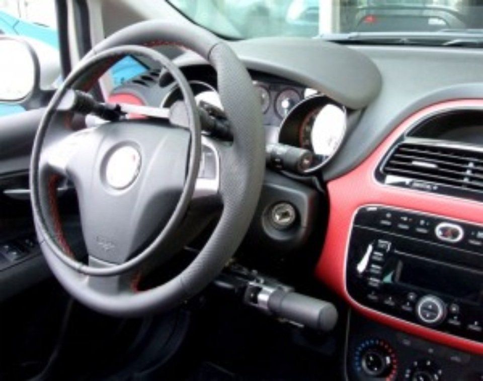 Cruscotto auto per disabili