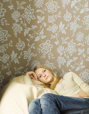 Painter and decorator - Linlithgow, West Lothian - W J Allan Ltd - Wallpapering Painter and decorator - Linlithgow, West Lothian - W J Allan Ltd - Wallpapering