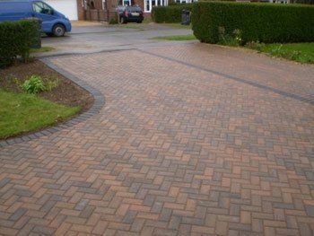 Driveway laying