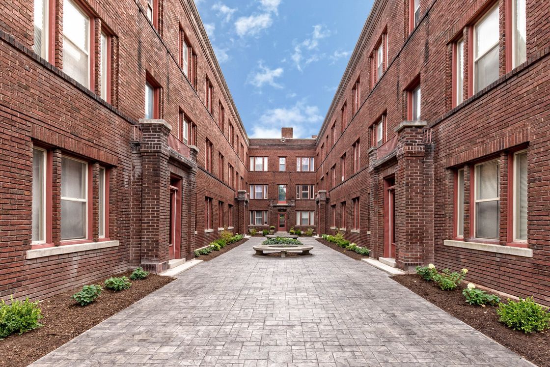 image and link to property website
