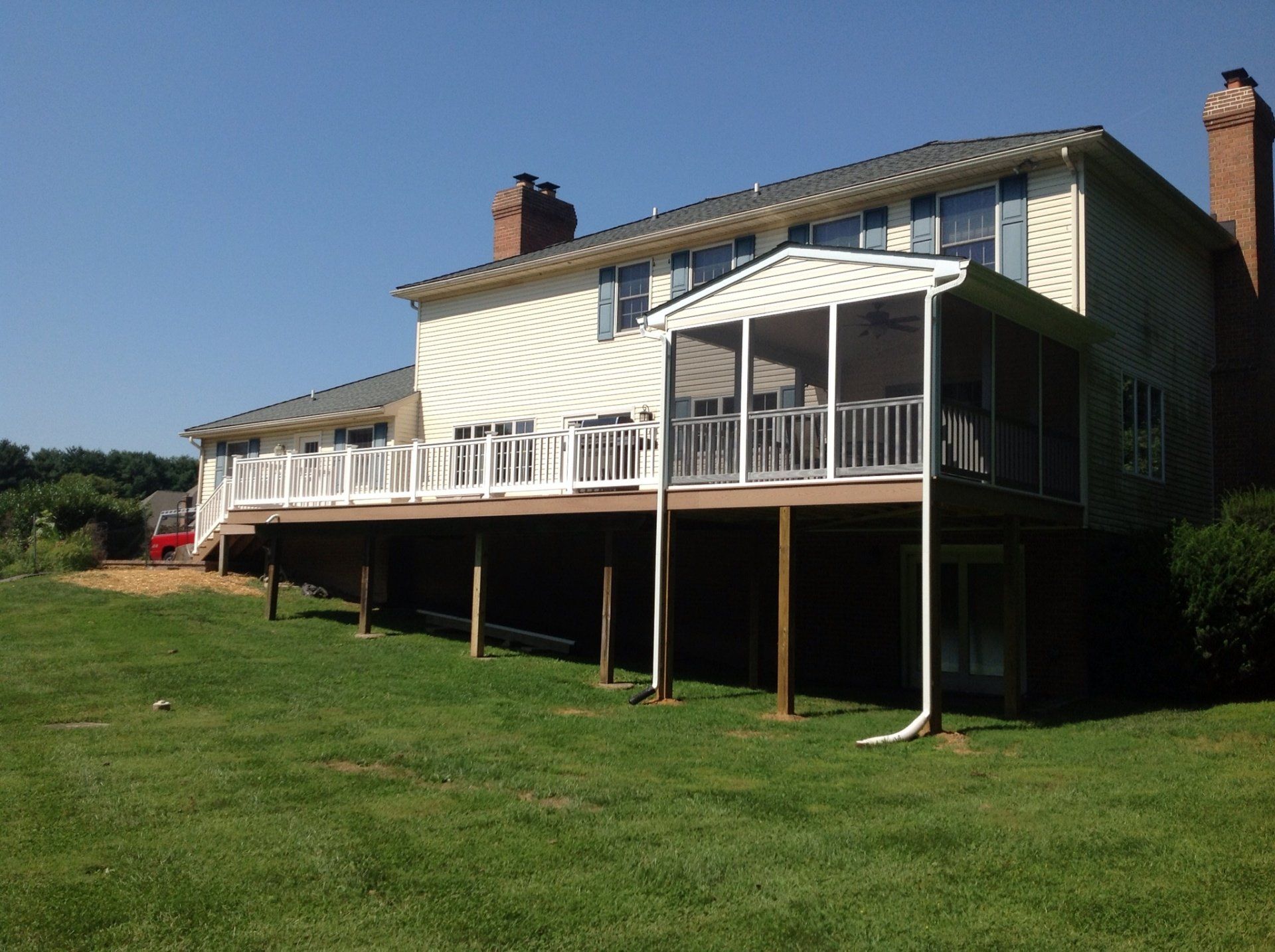 House and grass - Home Improvement Services in Glen Arm, MD