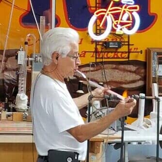Light bending — Sign repair in Tucson, AZ Light bending — Sign repair in Tucson, AZ