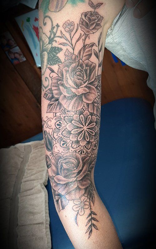 Flowers Tattoo 2 โ Creative Tattoo Art in South Lismore, NSW