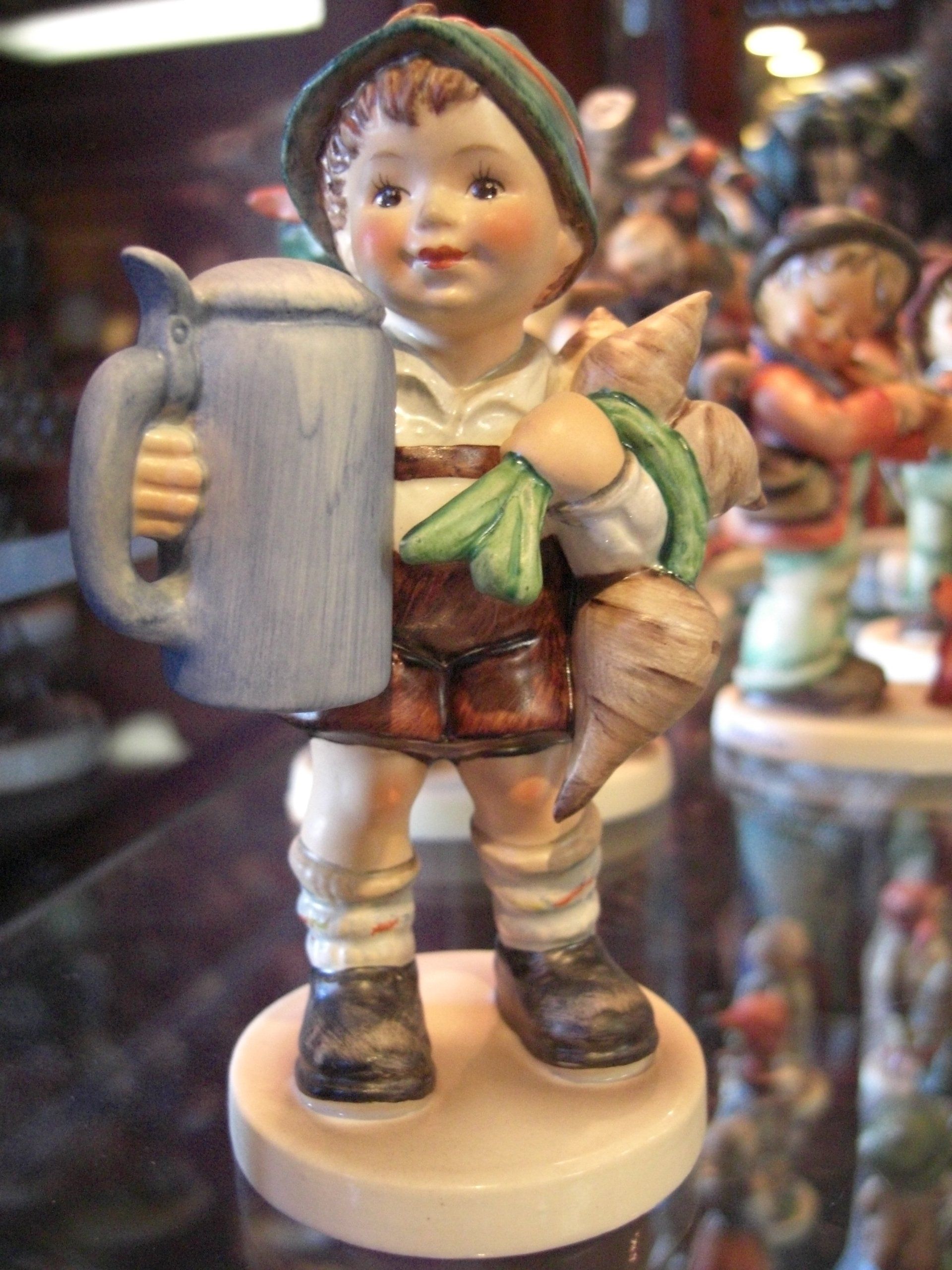 Showrooms — Figurine Decors in Santee, CA