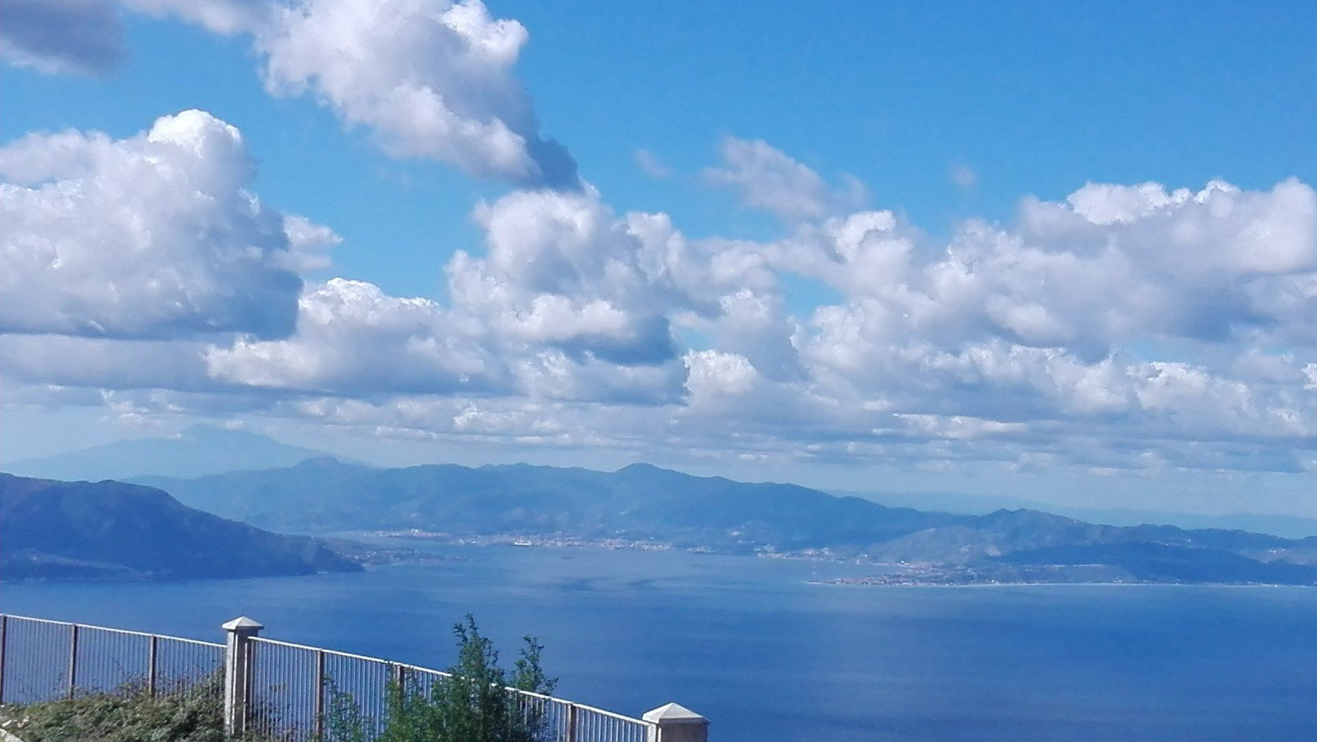ristorante con panorama sul mare